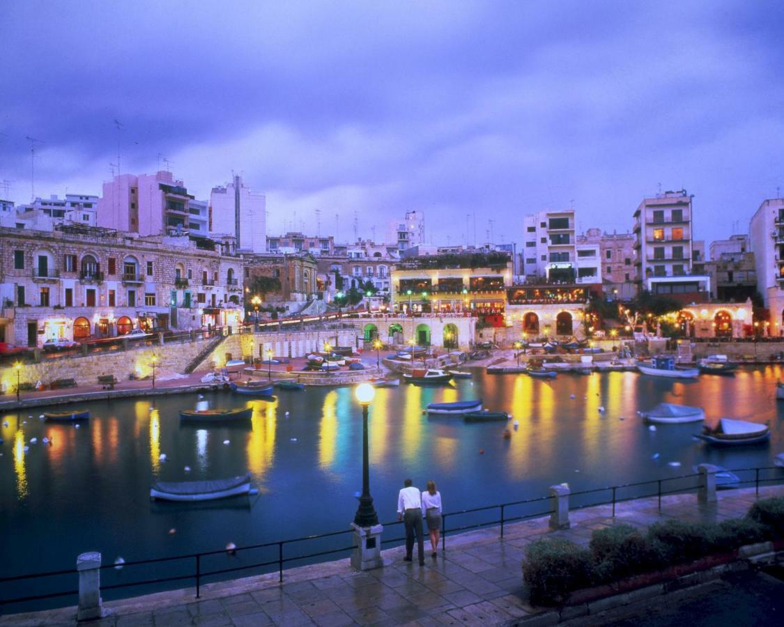 Gorgeous Apartment With Terrace In Fort Cambridge, Pool Sliema Bagian luar foto