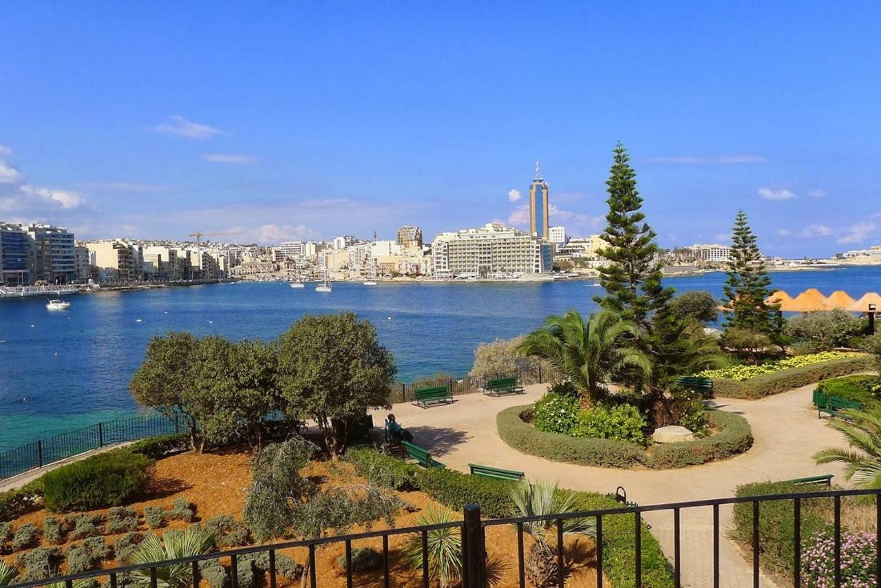 Gorgeous Apartment With Terrace In Fort Cambridge, Pool Sliema Bagian luar foto